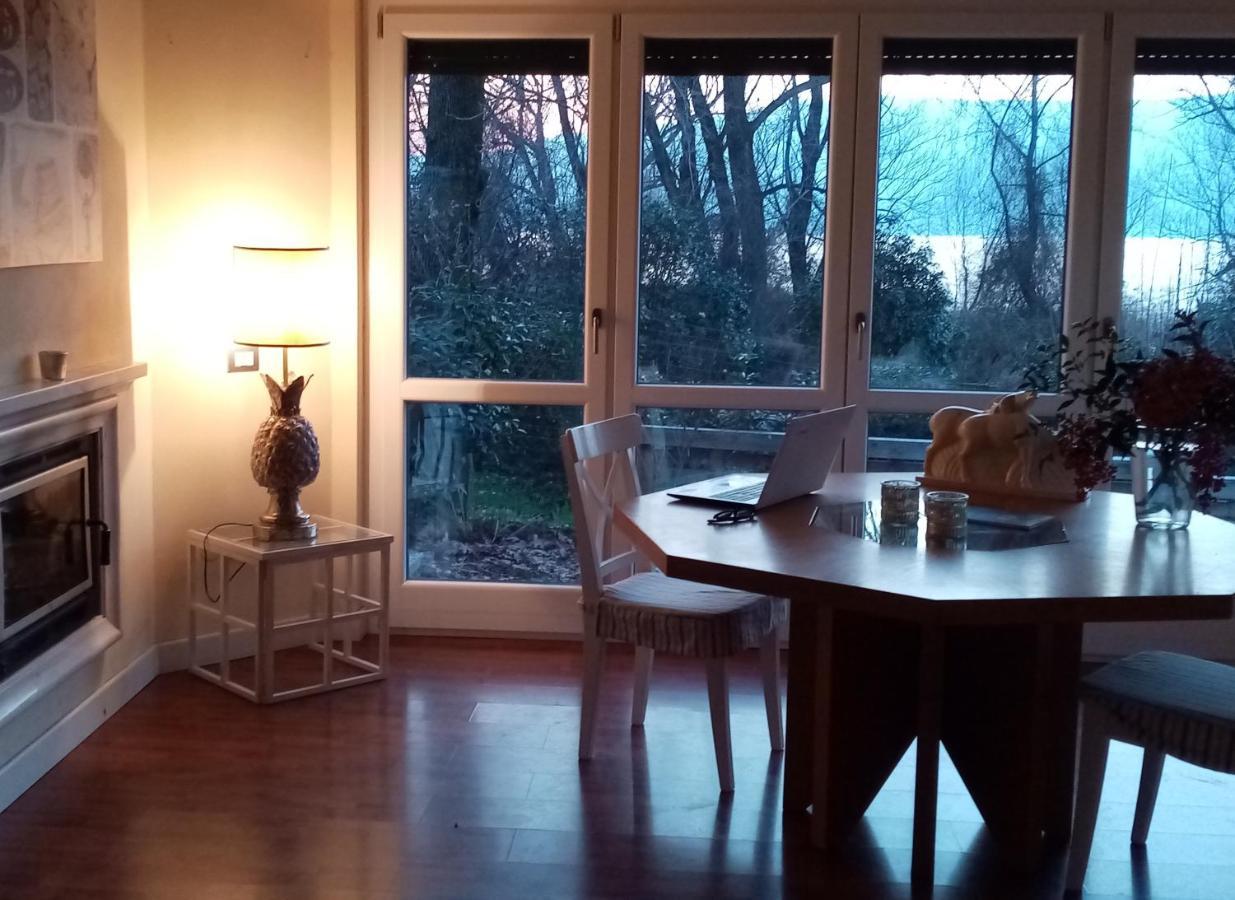 Residenza 3 Magnolie Villa Monvalle Екстериор снимка