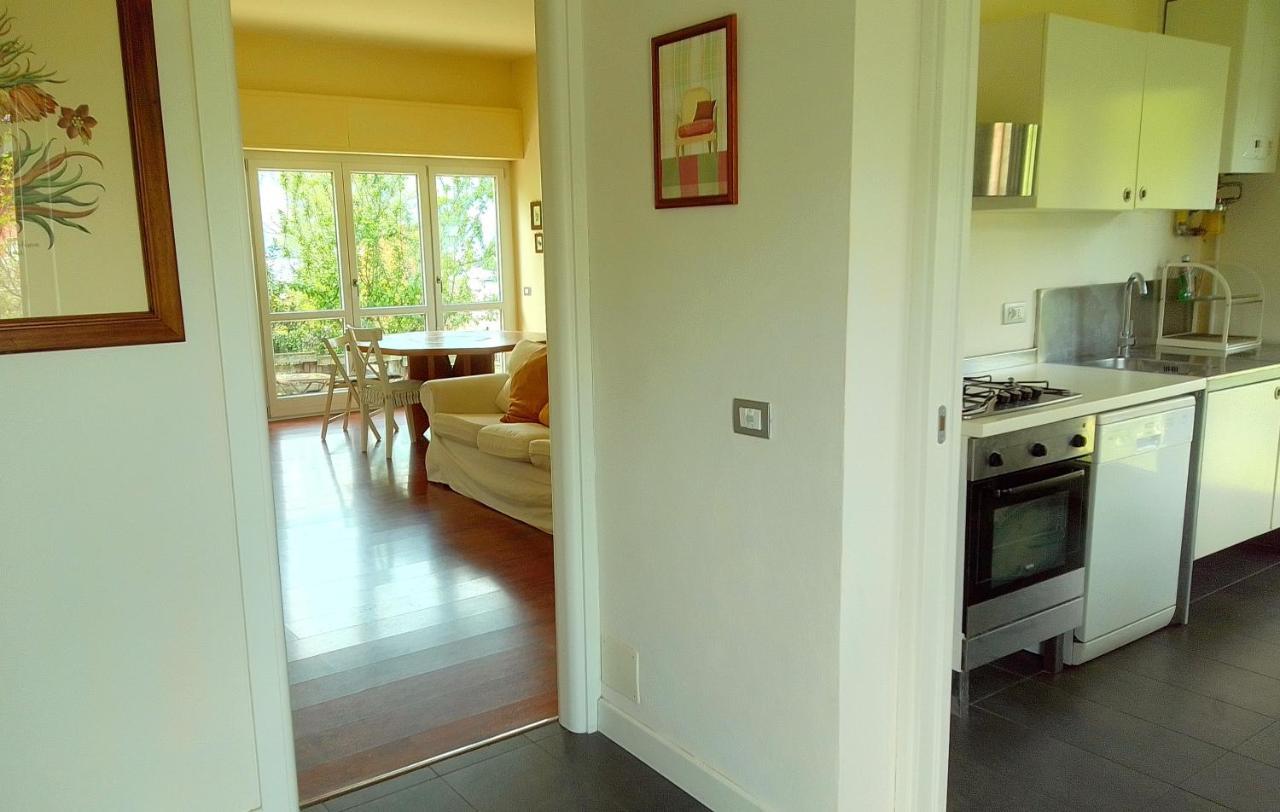 Residenza 3 Magnolie Villa Monvalle Екстериор снимка