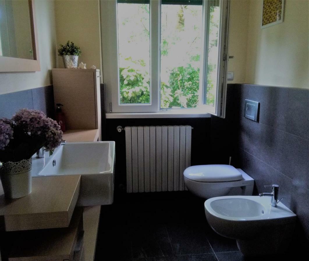 Residenza 3 Magnolie Villa Monvalle Екстериор снимка